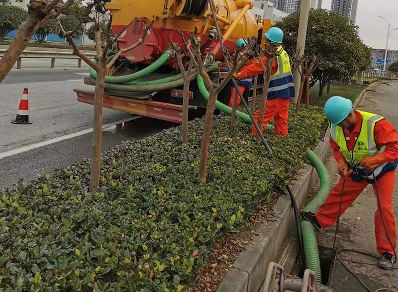 那曲市政管道清淤